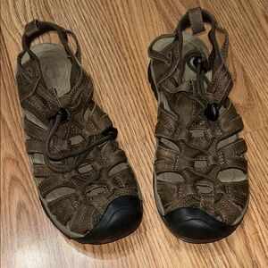 EUC Keen Dark Brown Outdoor Sandals